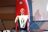 Ebru Sanatçısı